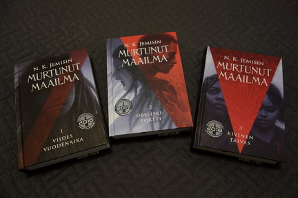 N.K. Jemisinin Murtunut maailma -trilogia