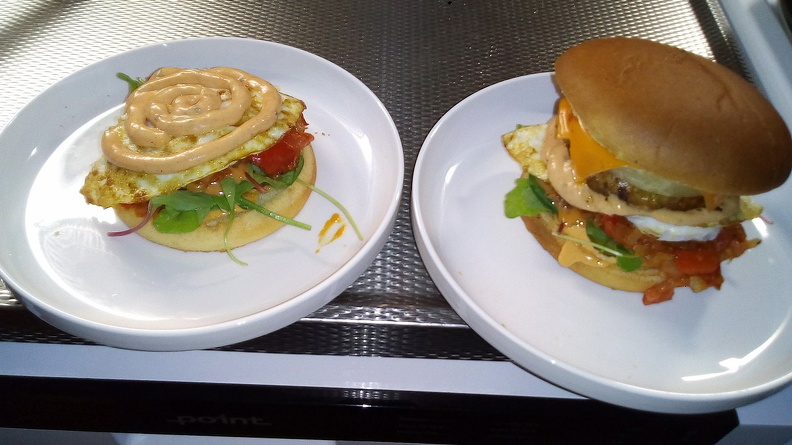 yet_another_burger.jpg