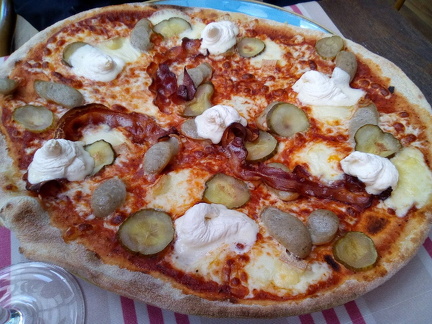 Classic Pizza Alpen Würster