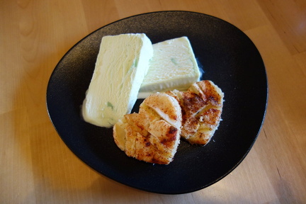 Kookosomenapiirakkaa päärynäjäätelöllä