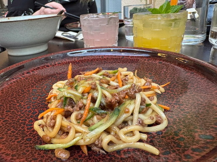 "Kaikki kertaa kaikki" Golden Flowerissa