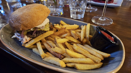 Huttuhipun Hippu-burger