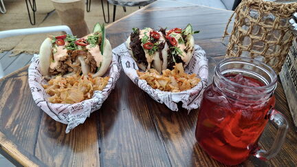 Beach Bar Surffari - Bao Buns