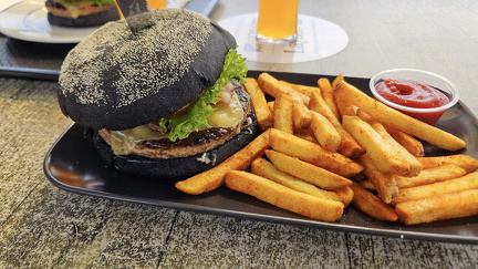 Black Ace burger, Ace Cafe Lahti
