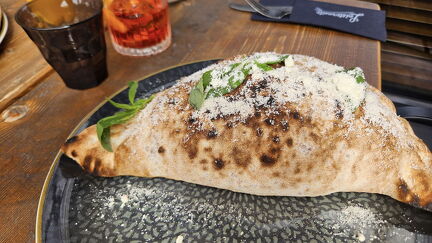 Calzone